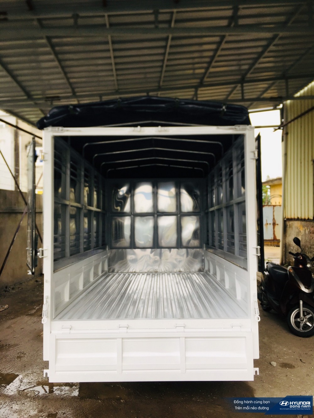 Xưởng đóng thùng Hyundai Đông Nam