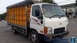 Xe chở gia súc, gia cầm