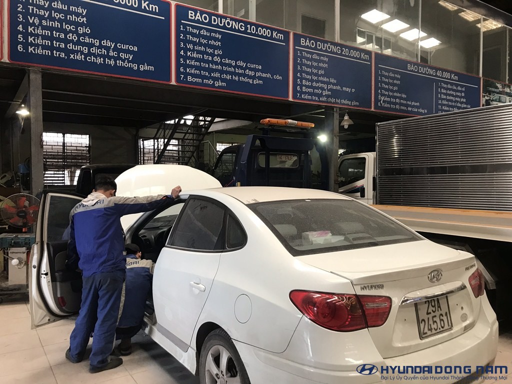 xuong dich vu hyundai dong nam 17forweb