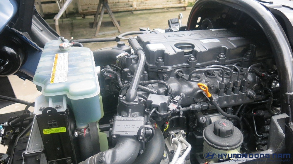 dong co d4ga tren xe hyundai 110s 7 tan