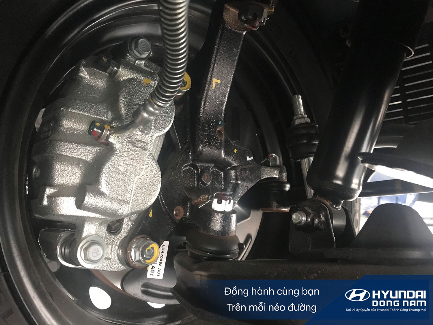 má phanh xe Hyundai H150 và N250 (3)