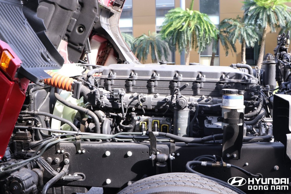 Dau ke Hyundai Xcient (24)