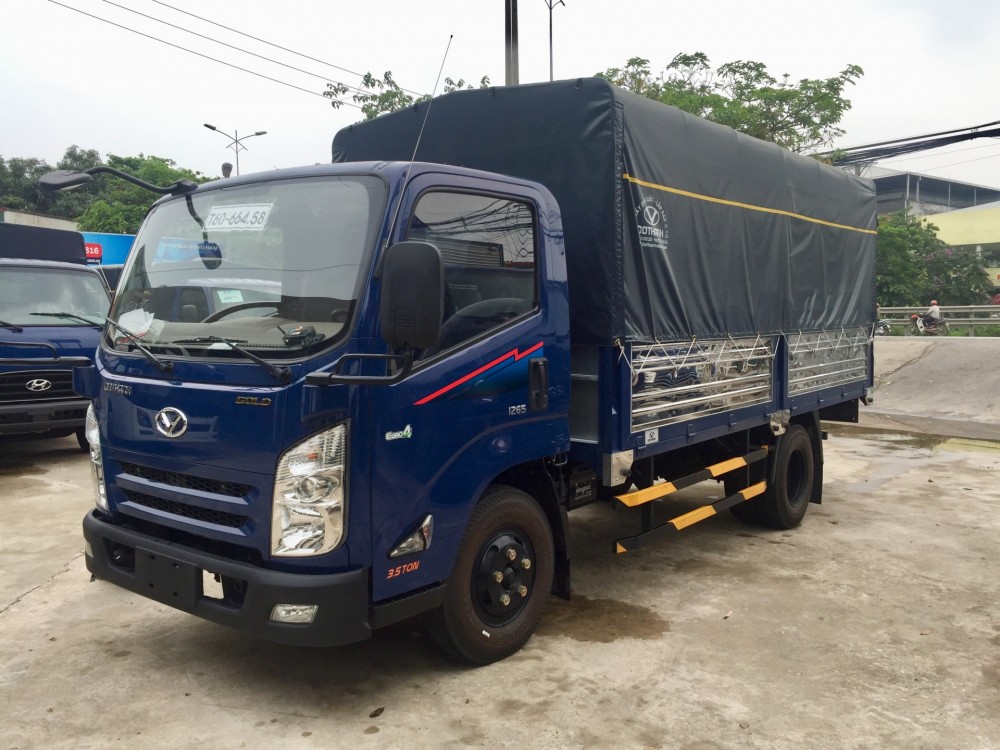 xe tai 3 5 tấn dothanh iz65 thung mui bat