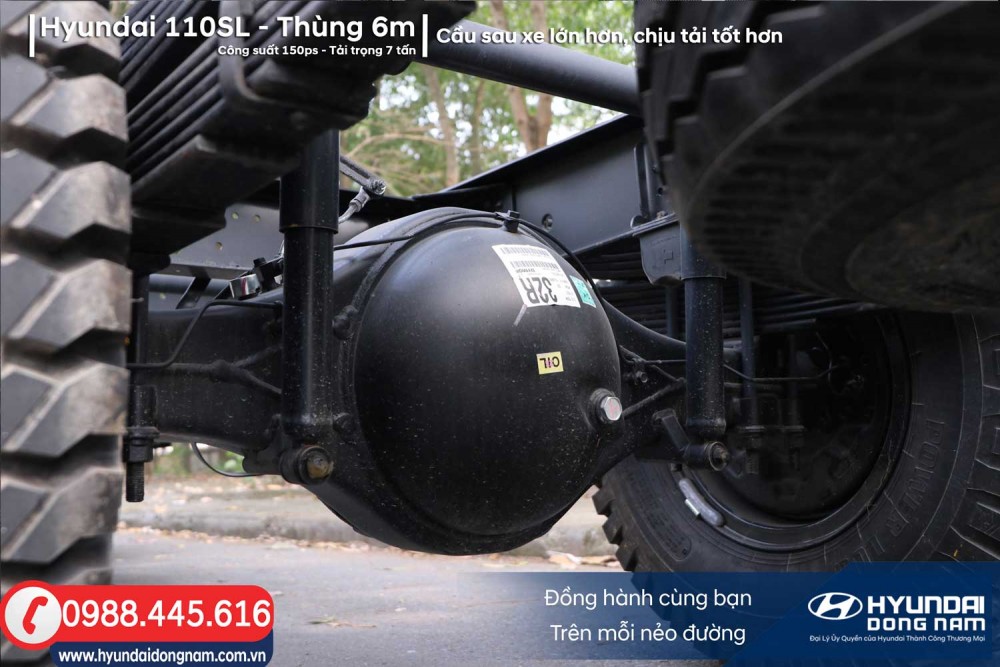 Cầu sau Hyundai 110SL lớn hơn chịu tải cao so với phiên bản 110S thùng 5m trước đó