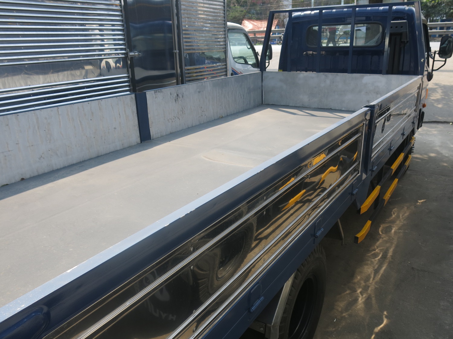 HD120SL thùng lửng