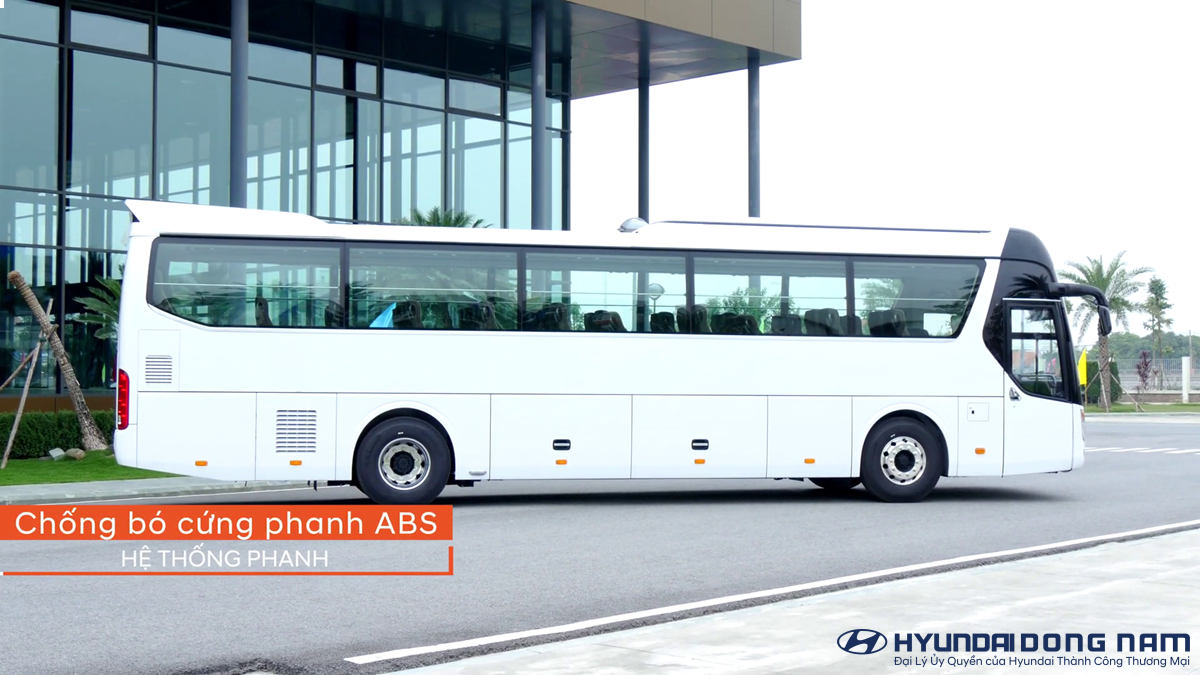 hyundai universe 47 cho 2019 cua hyundai thanh cong 144