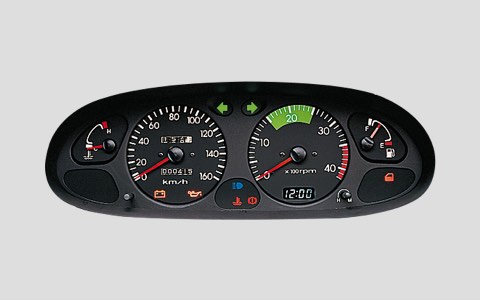Cụm đồng hồ trung tâm trên xe Hyundai 110SP 7 tấn