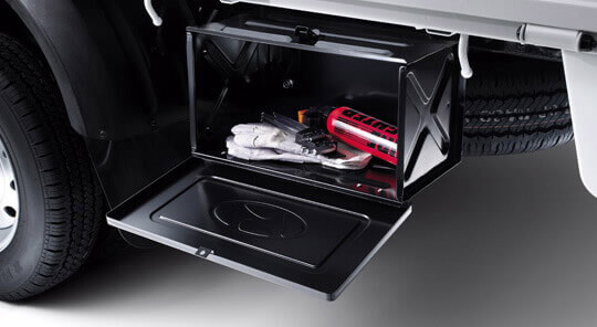 Hộp dụng cụ Hyundai Porter H150 2