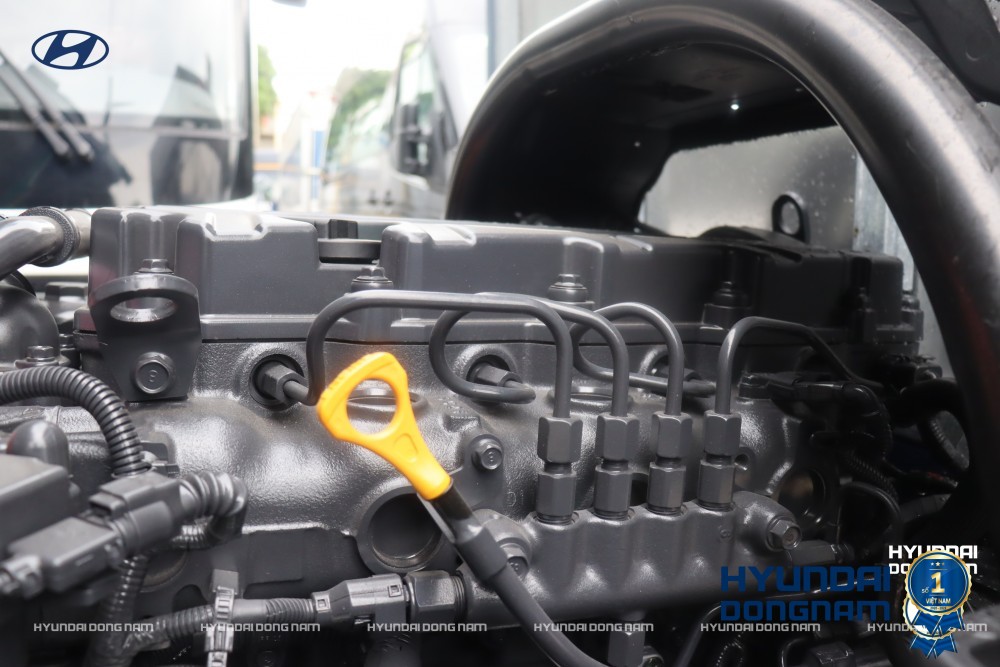 Động cơ xe Hyundai W750