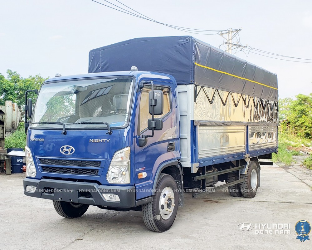Hyundai EX8 GTS2 thùng bạt