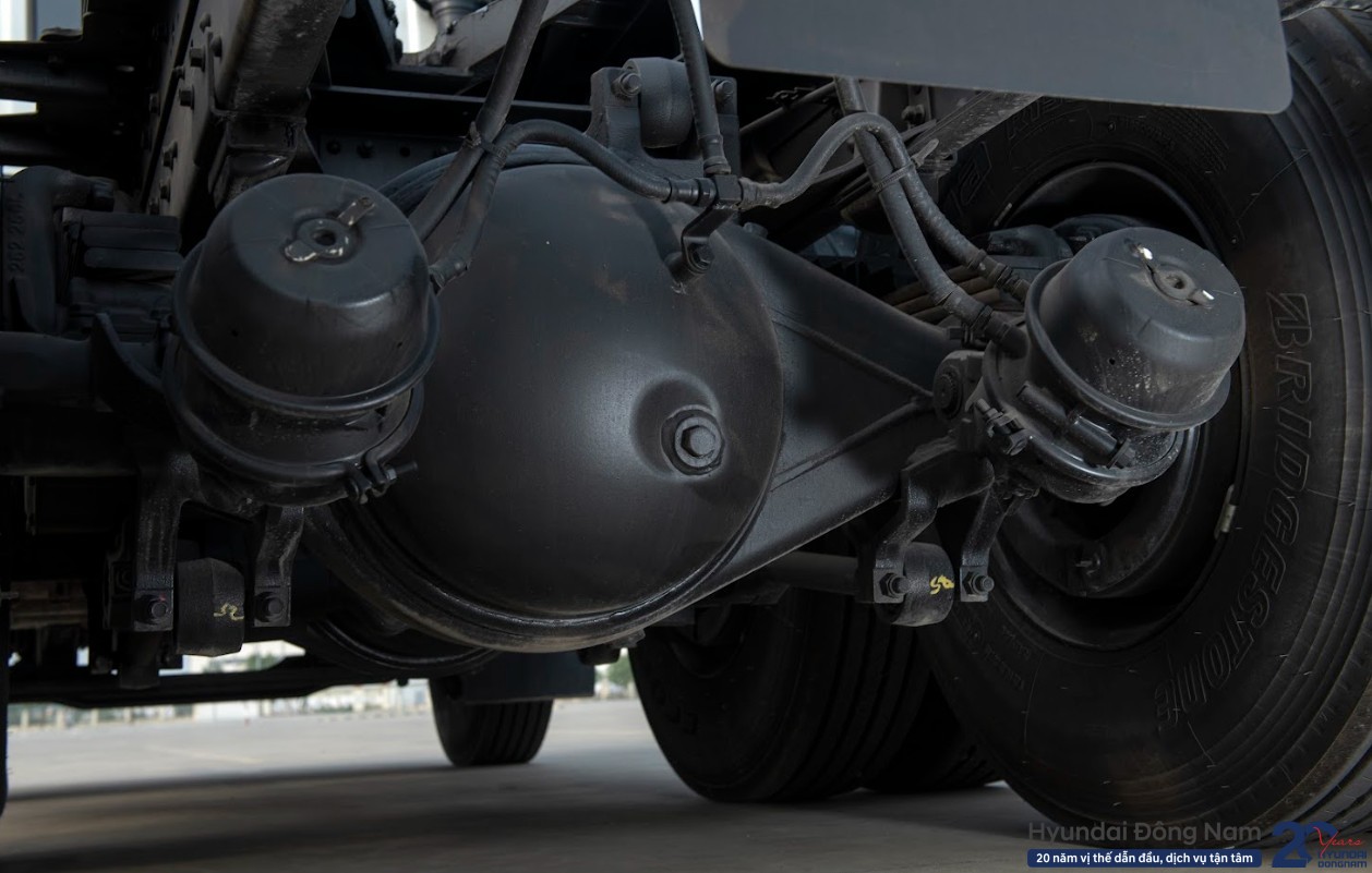 Cầu sau xe hd1000-e5