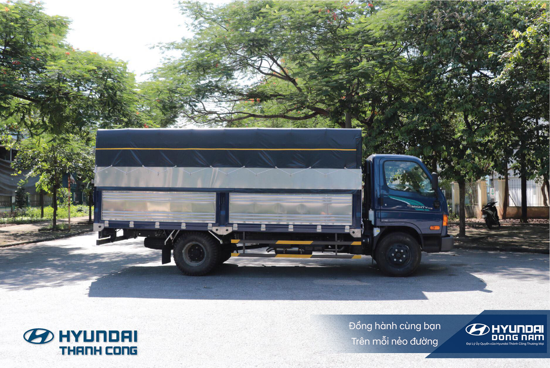 hyundai 110s thùng mui bạt