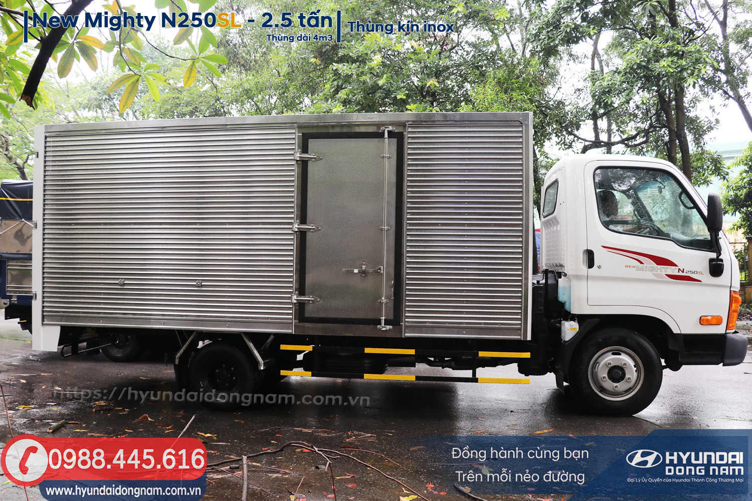 Hyundai N250SL thùng kín inox chụp ngang