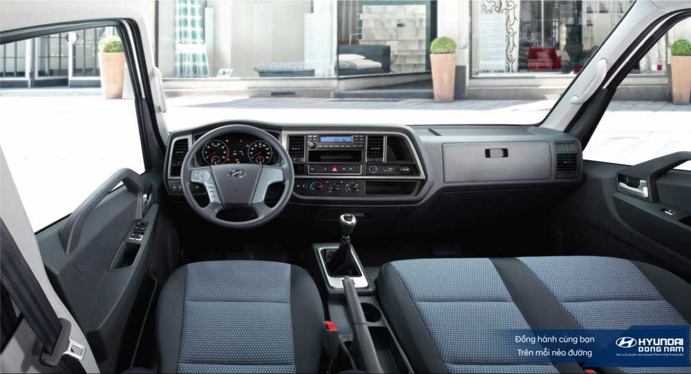 Nội thất xe Hyundai EX 8 tải trọng 7 tấn