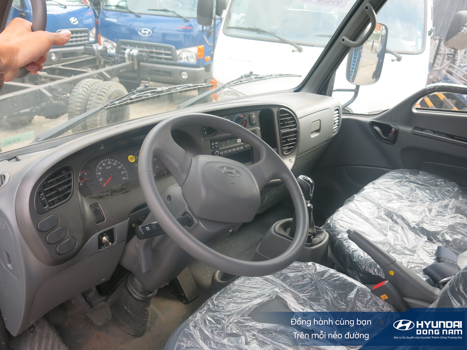 hyundai n250 4