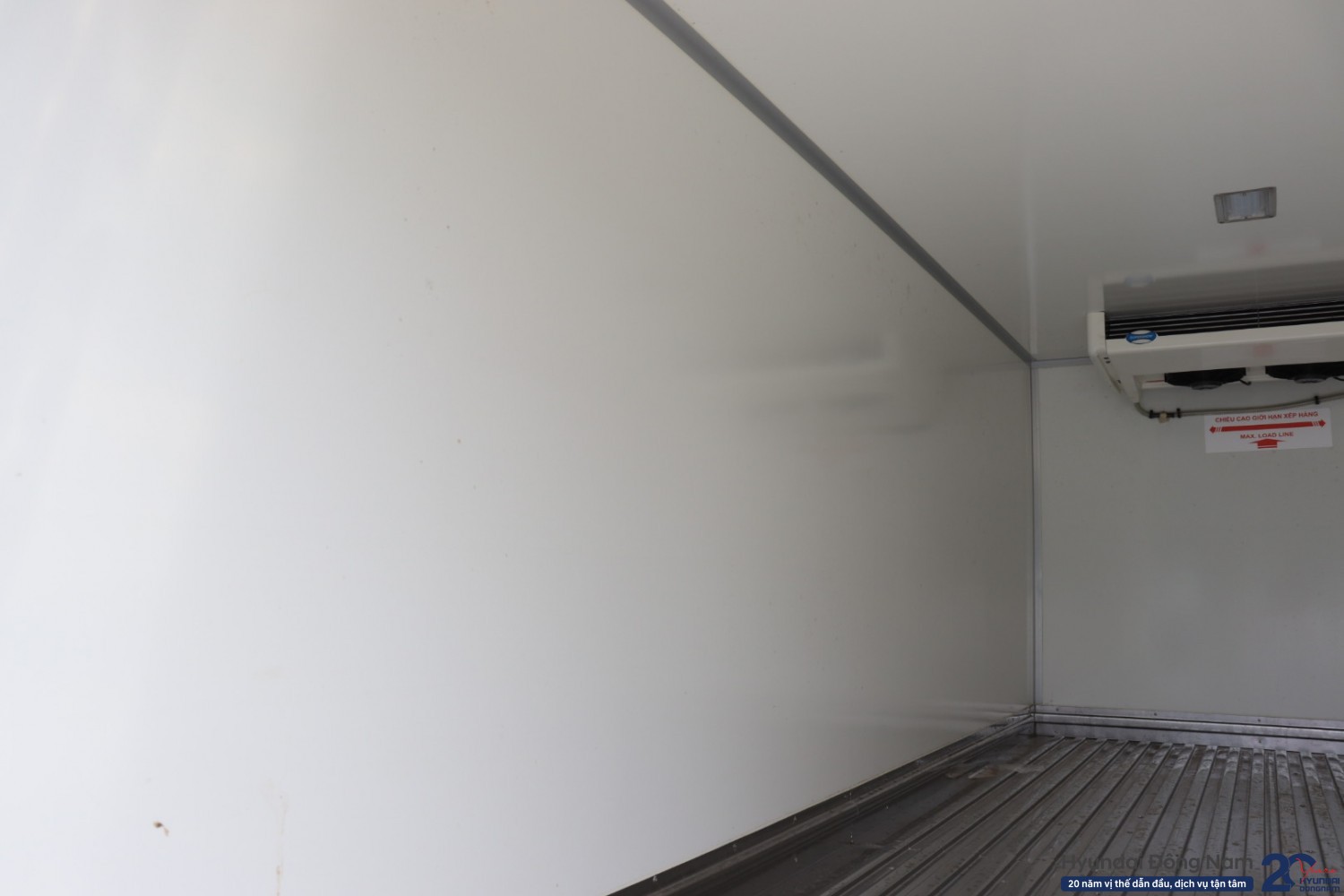 thùng đông lạnh N250SL