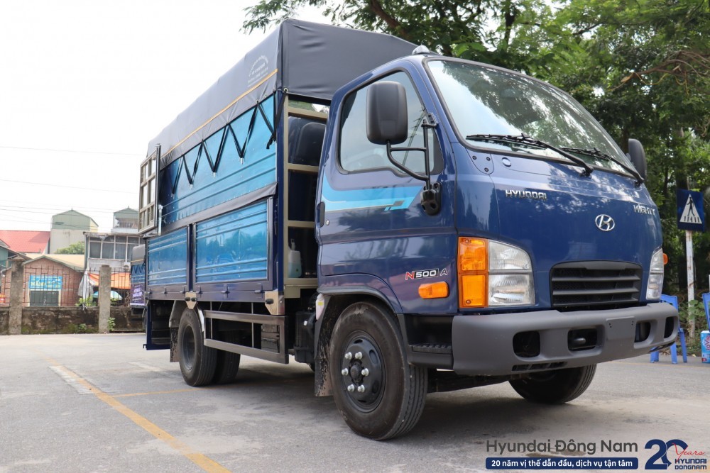 Hyundai N500A thùng mui bạt dài 3m7