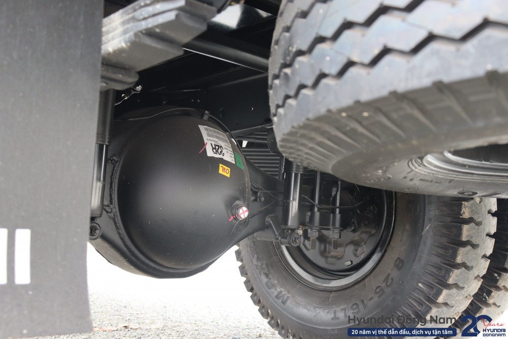 Cầu sau xe Hyundai W11S